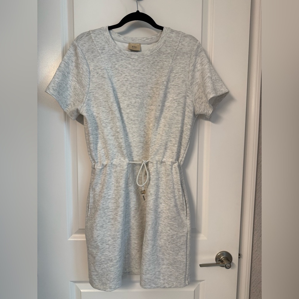 Elle Tahari Gray Casual Dress with Pockets